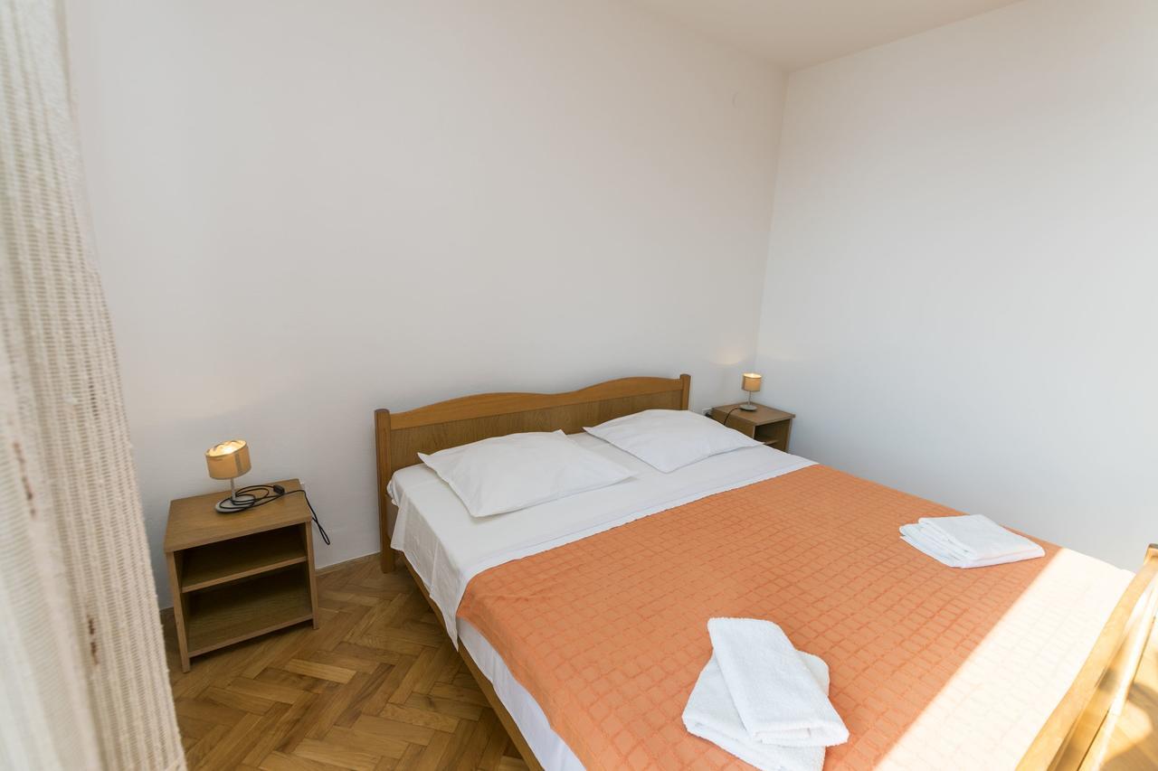 Apartments Jere Stipe Primošten Екстериор снимка