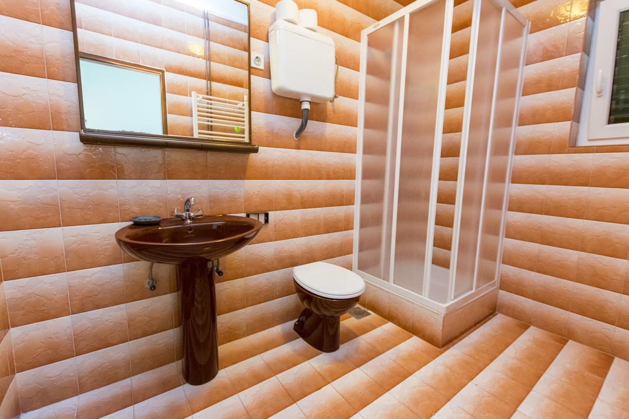 Apartments Jere Stipe Primošten Екстериор снимка