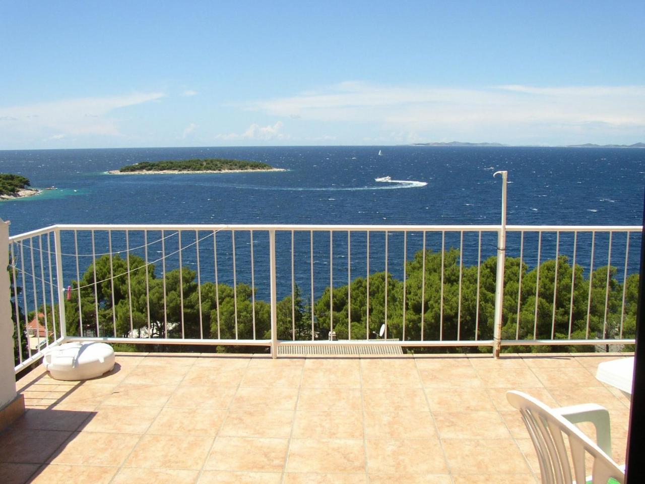 Apartments Jere Stipe Primošten Екстериор снимка